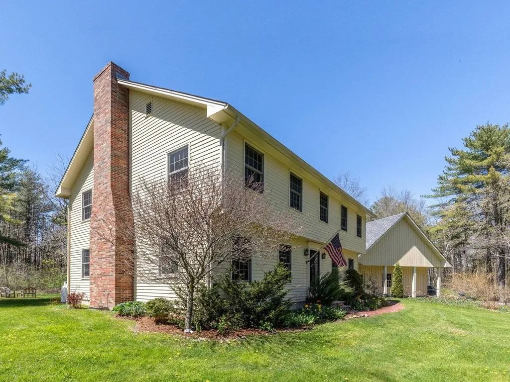 498 Governors Lane Shelburne VT 05482