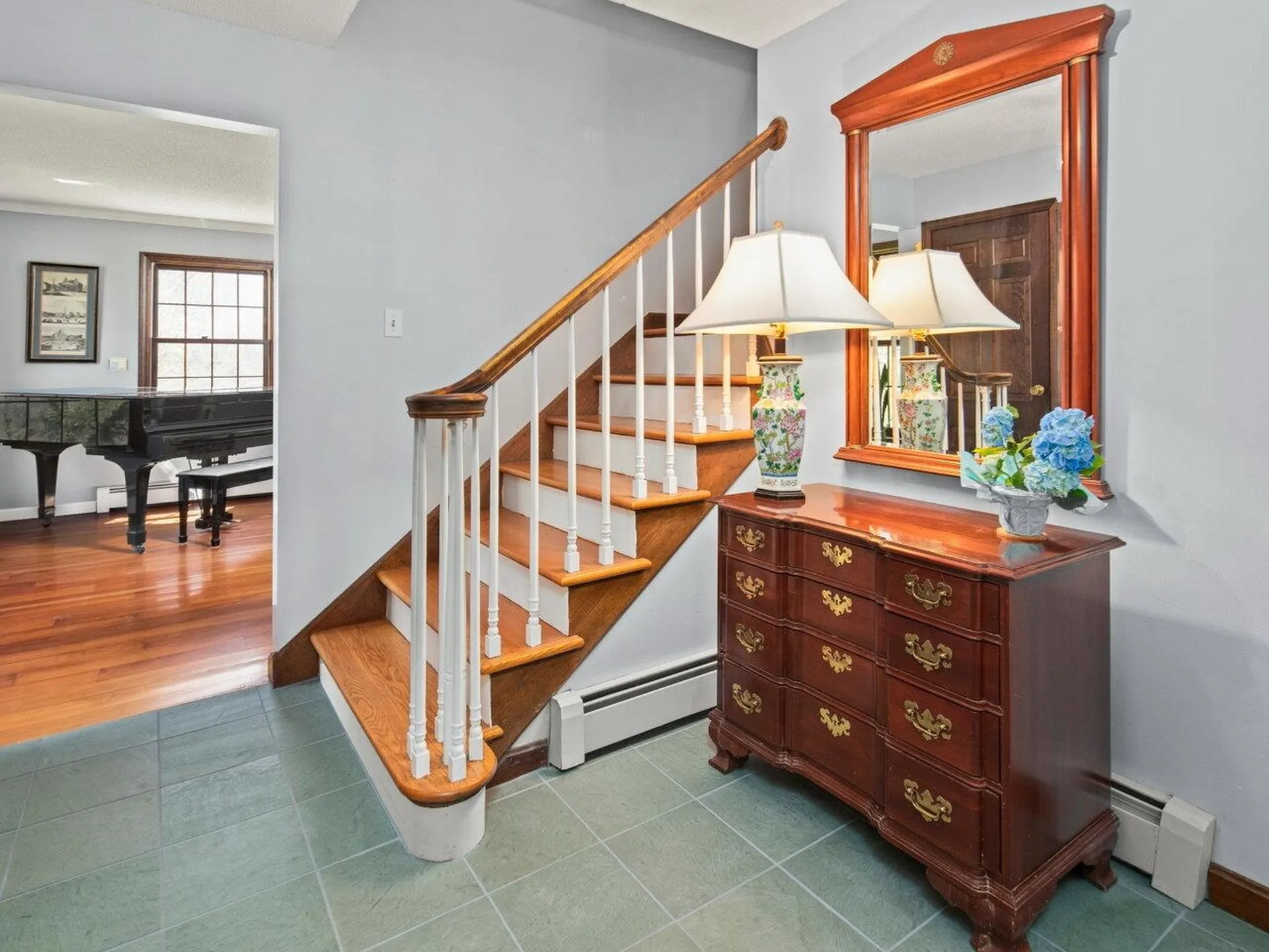 498 Governors Lane Shelburne VT 05482