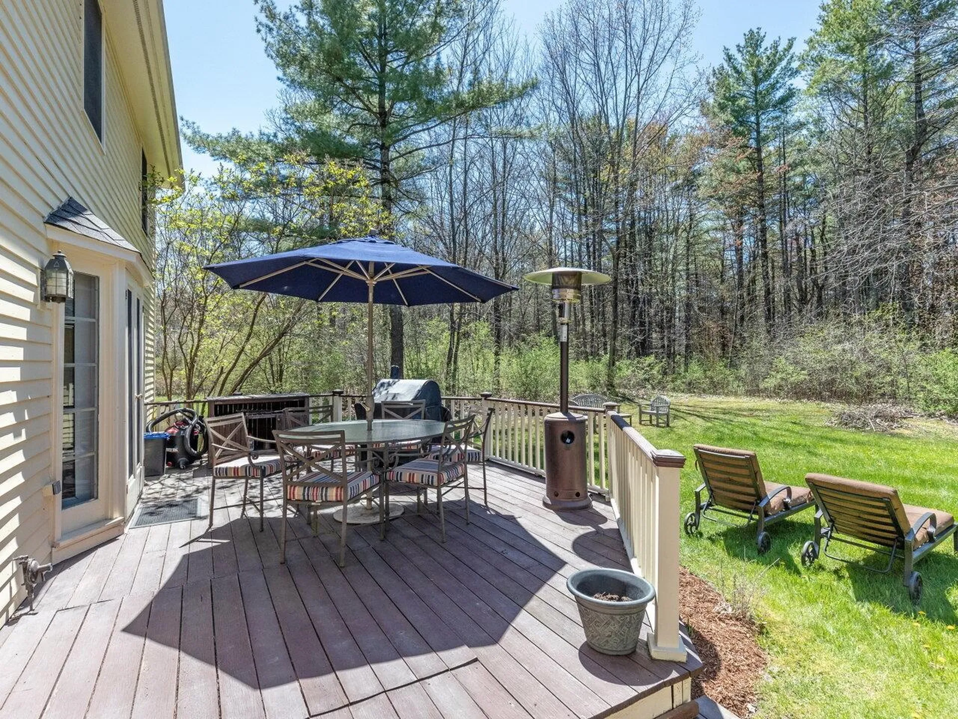 498 Governors Lane Shelburne VT 05482