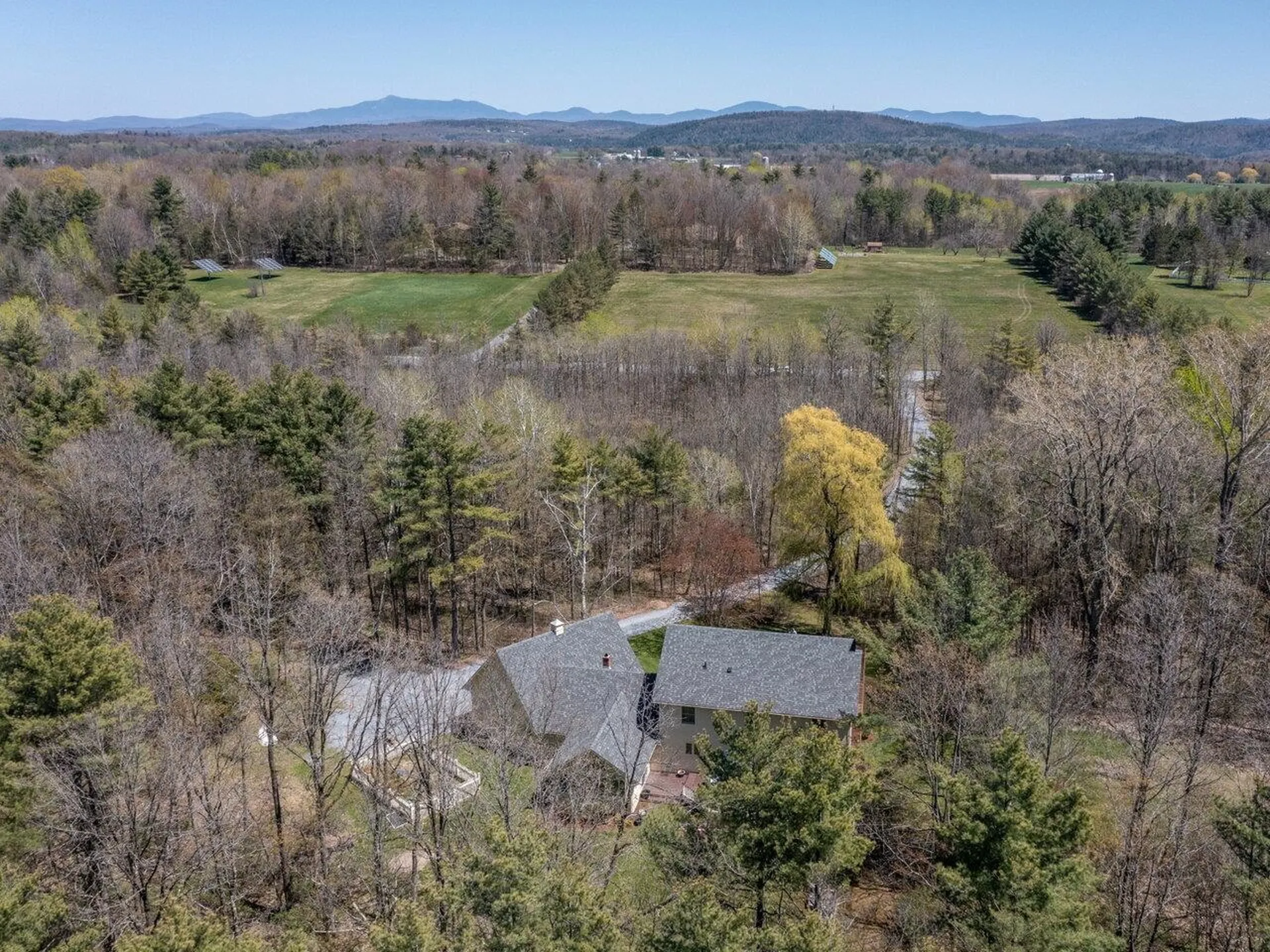 498 Governors Lane Shelburne VT 05482