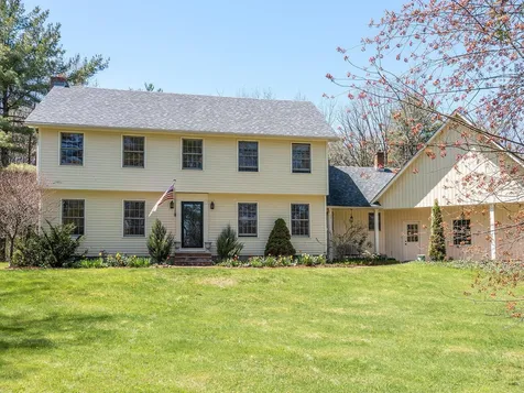 498 Governors Lane Shelburne VT 05482