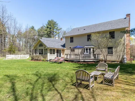 498 Governors Lane Shelburne VT 05482