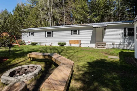 3 Cart Way Newport NH 03773