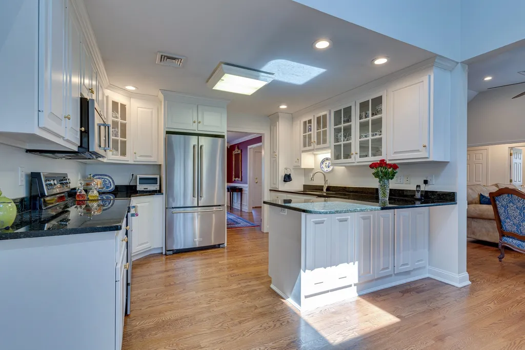 12 Homestead Lane Brentwood NH 03833