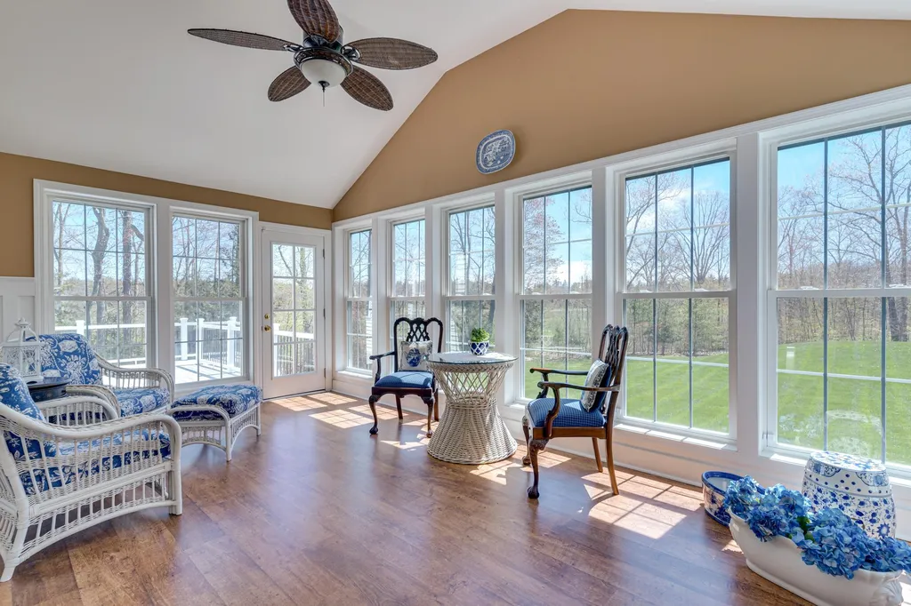 12 Homestead Lane Brentwood NH 03833