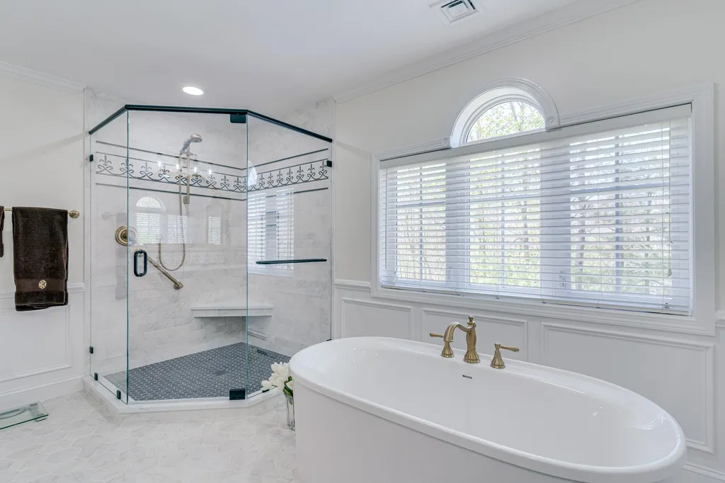 12 Homestead Lane Brentwood NH 03833