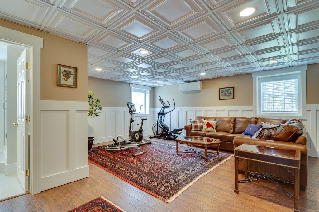 12 Homestead Lane Brentwood NH 03833