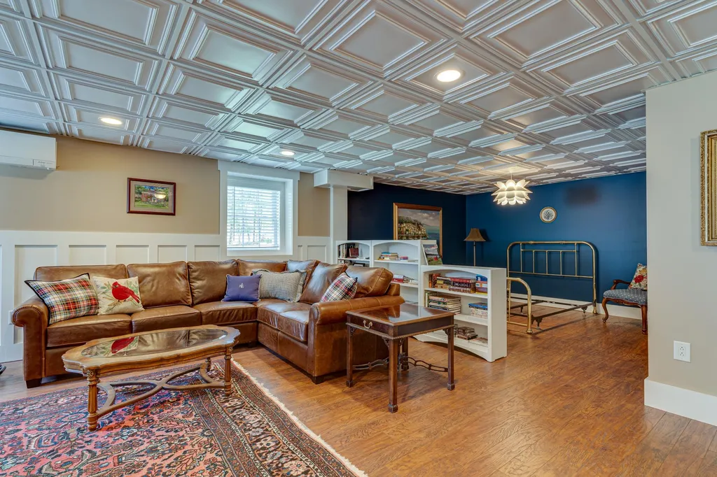 12 Homestead Lane Brentwood NH 03833