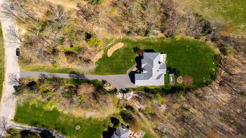 12 Homestead Lane Brentwood NH 03833