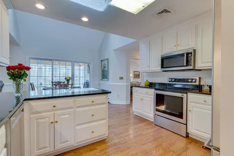 12 Homestead Lane Brentwood NH 03833