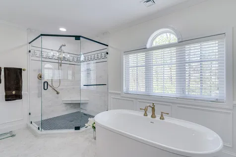 12 Homestead Lane Brentwood NH 03833