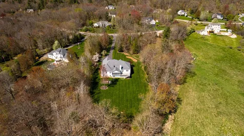 12 Homestead Lane Brentwood NH 03833