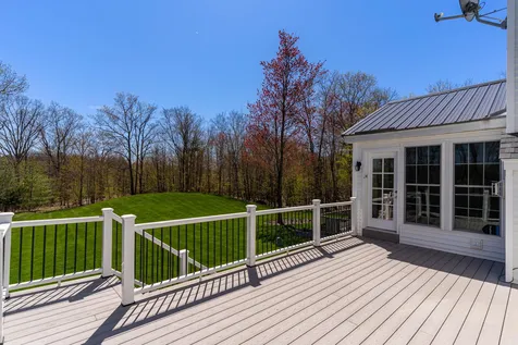 12 Homestead Lane Brentwood NH 03833