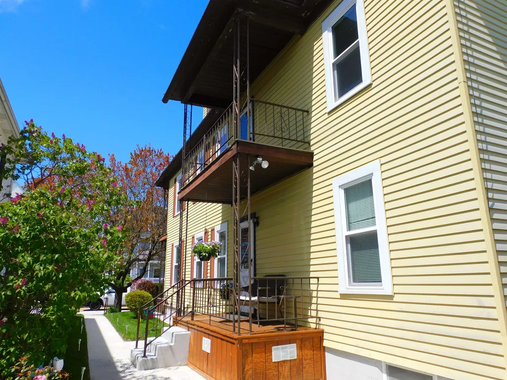 167 Reed Street Manchester NH 03102