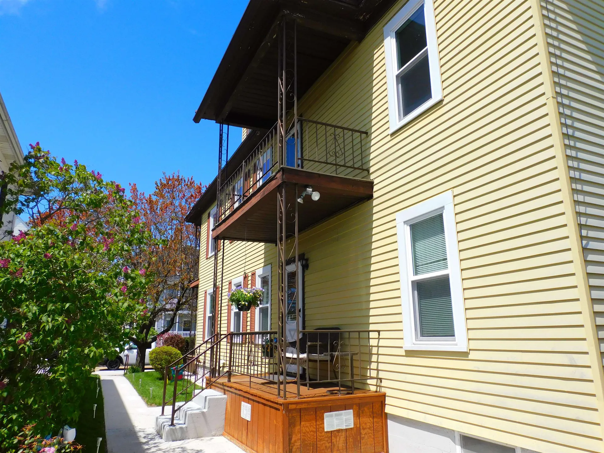 167 Reed Street Manchester NH 03102