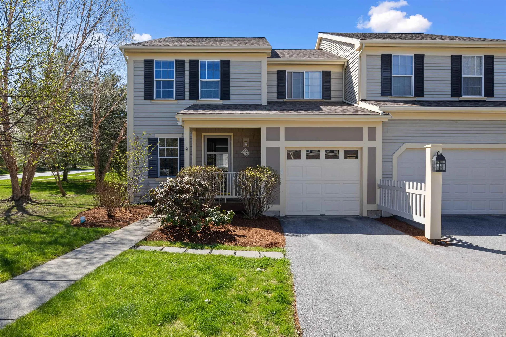 19 Cardinal Lane Essex VT 05452