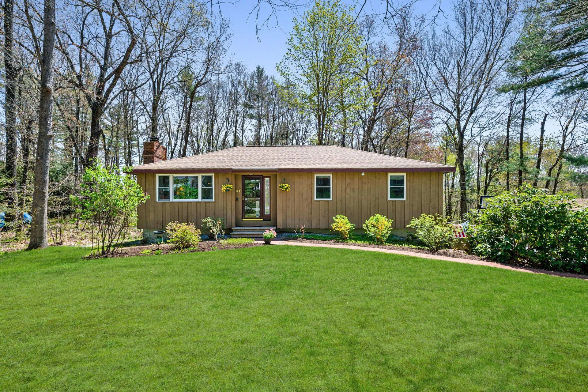 51 Lamson Drive Merrimack NH 03054
