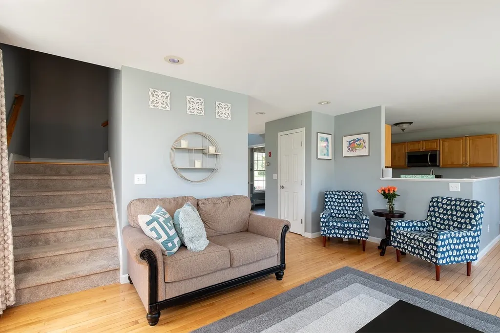 5 Stephen Drive Stratham NH 03885
