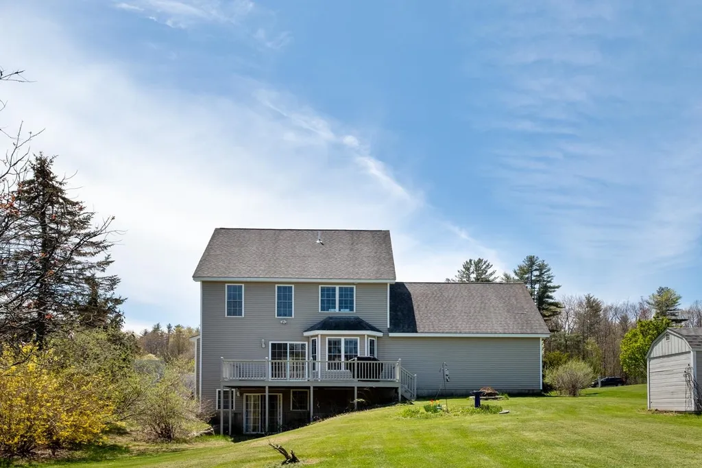 5 Stephen Drive Stratham NH 03885