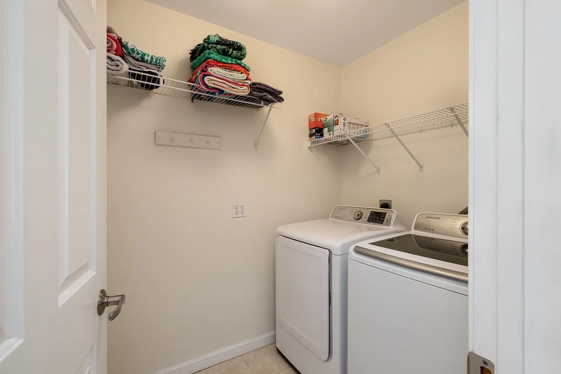 5 Stephen Drive Stratham NH 03885