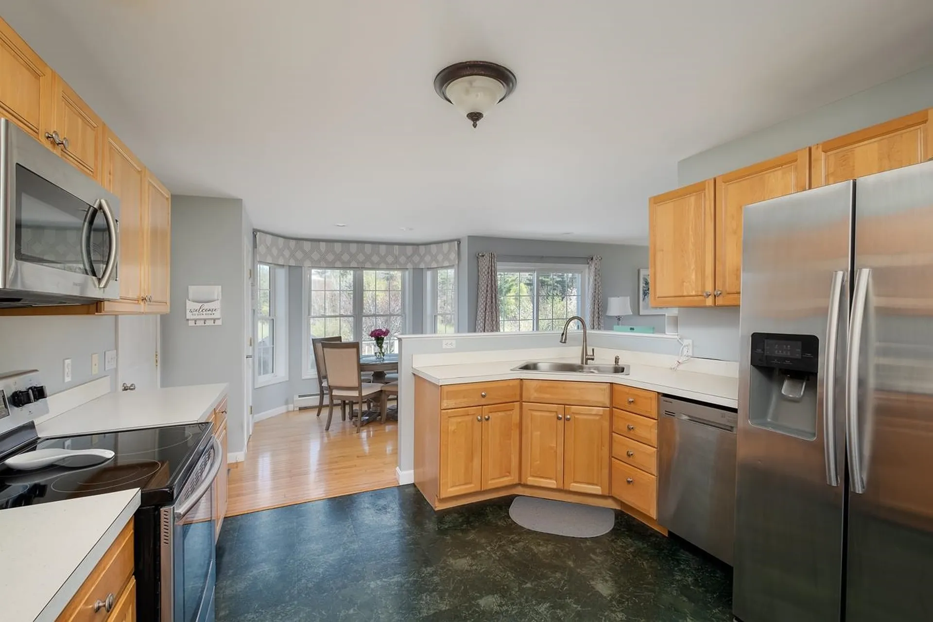 5 Stephen Drive Stratham NH 03885