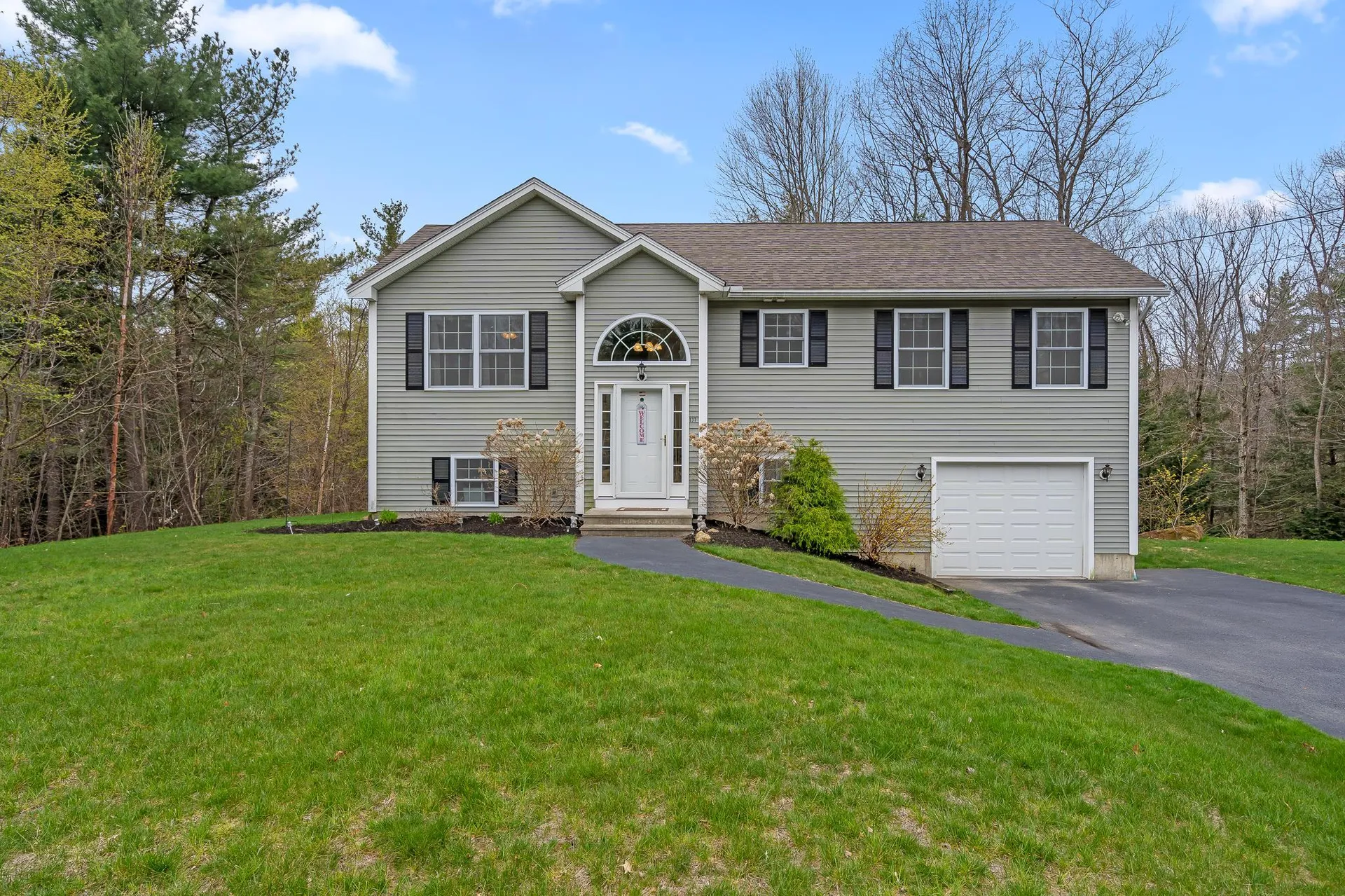 137 Green Farm Road New Ipswich NH 03071