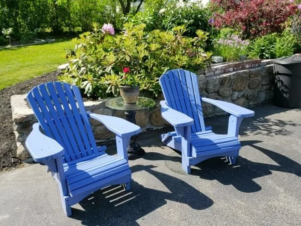 42 Pleasant Street Wolfeboro NH 03894