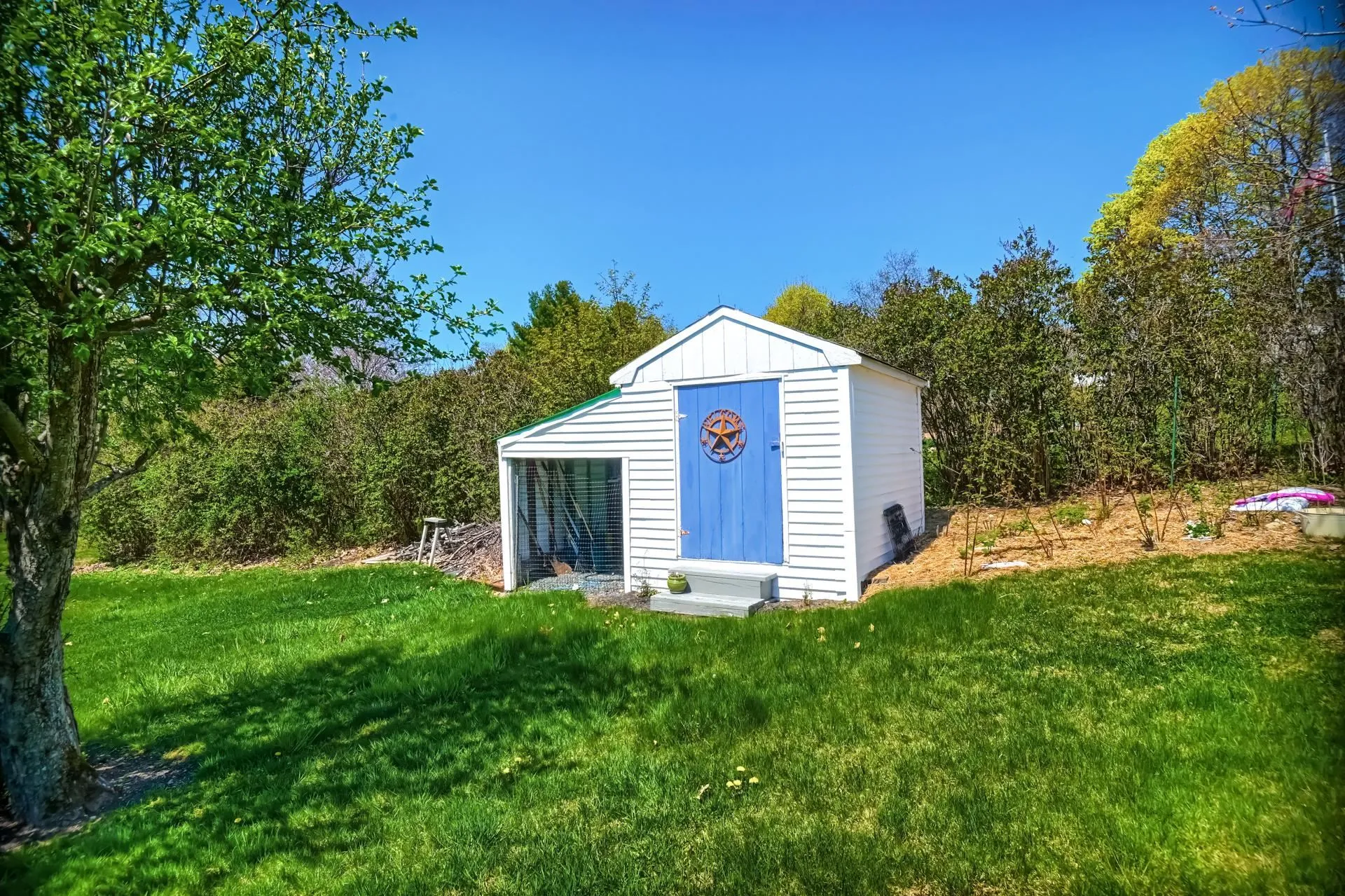 42 Pleasant Street Wolfeboro NH 03894