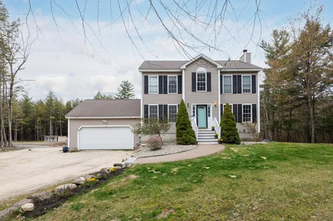 13 Old Candia Road Deerfield NH 03037