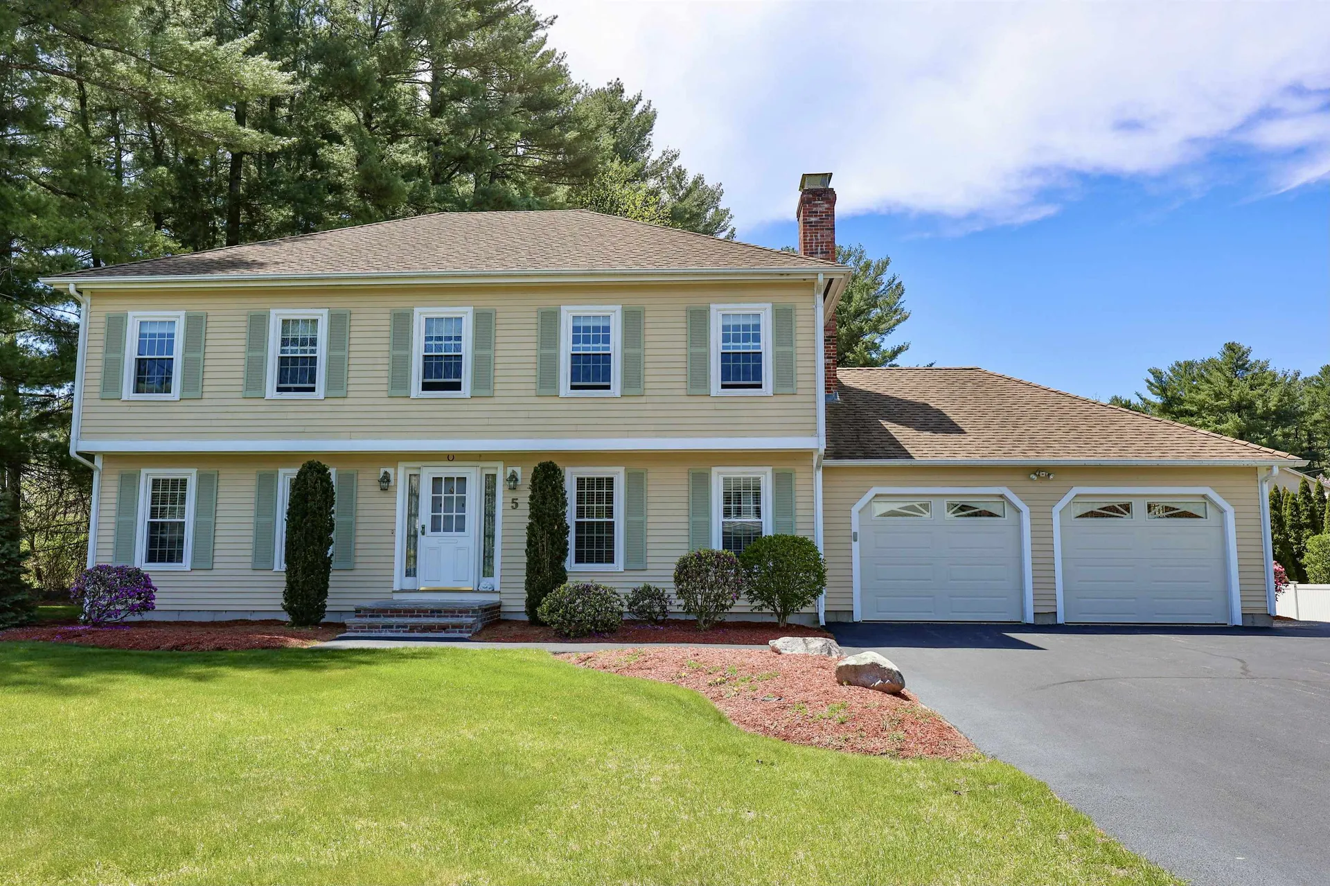 5 Penny Lane Nashua NH 03062