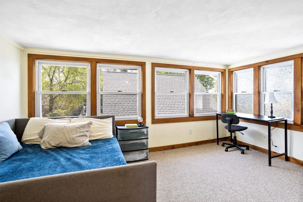 2 Stevens Street Nashua NH 03060