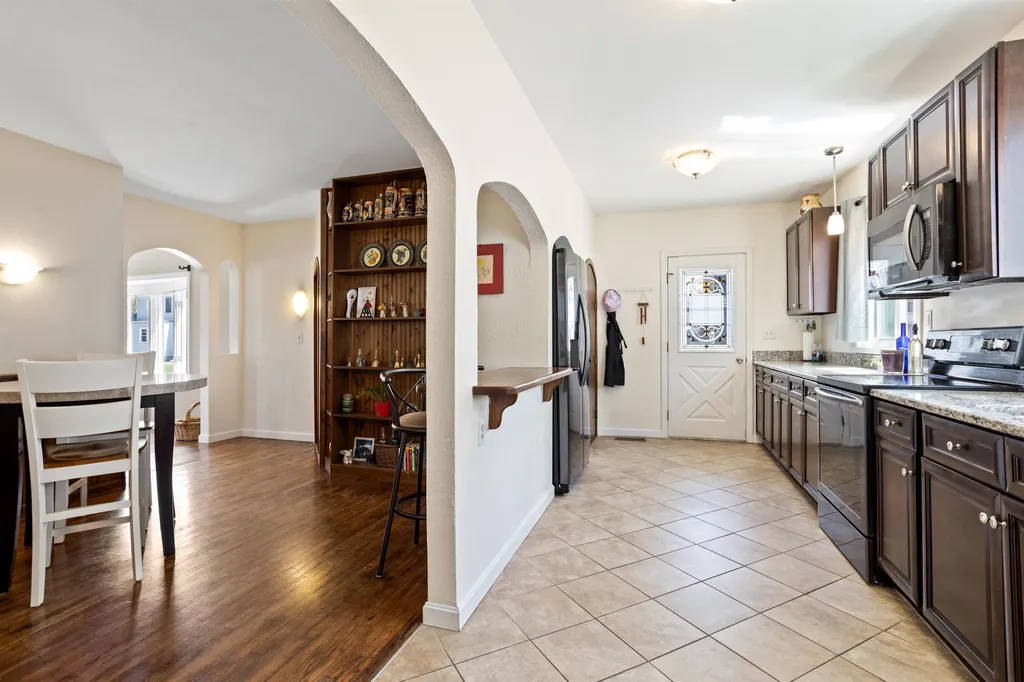 2 Stevens Street Nashua NH 03060