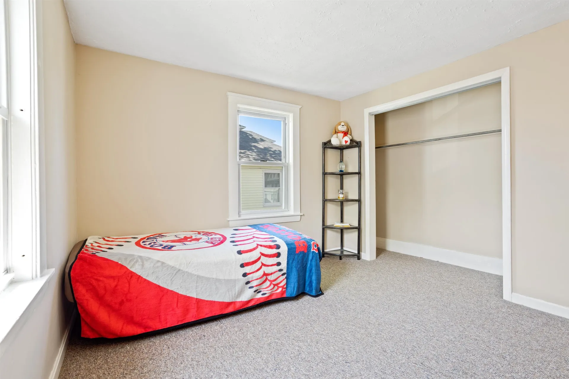 2 Stevens Street Nashua NH 03060