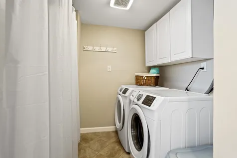 2 Stevens Street Nashua NH 03060
