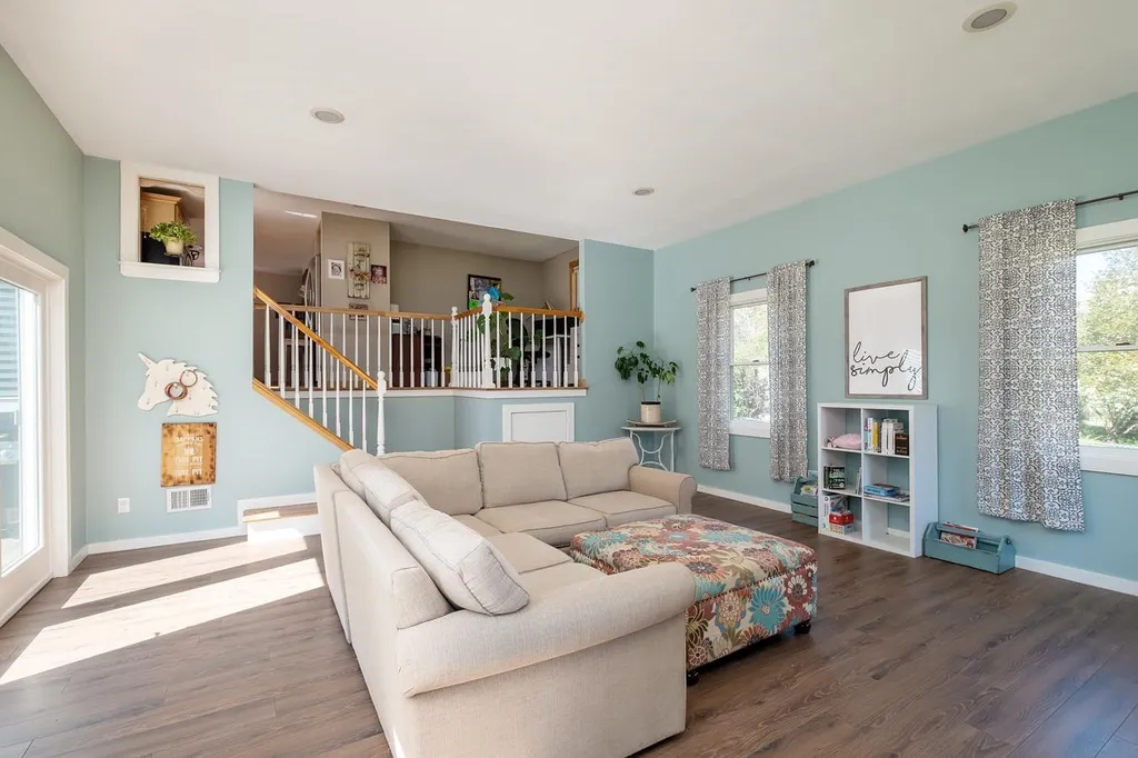 49 Applevale Drive Dover NH 03820