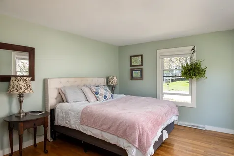49 Applevale Drive Dover NH 03820