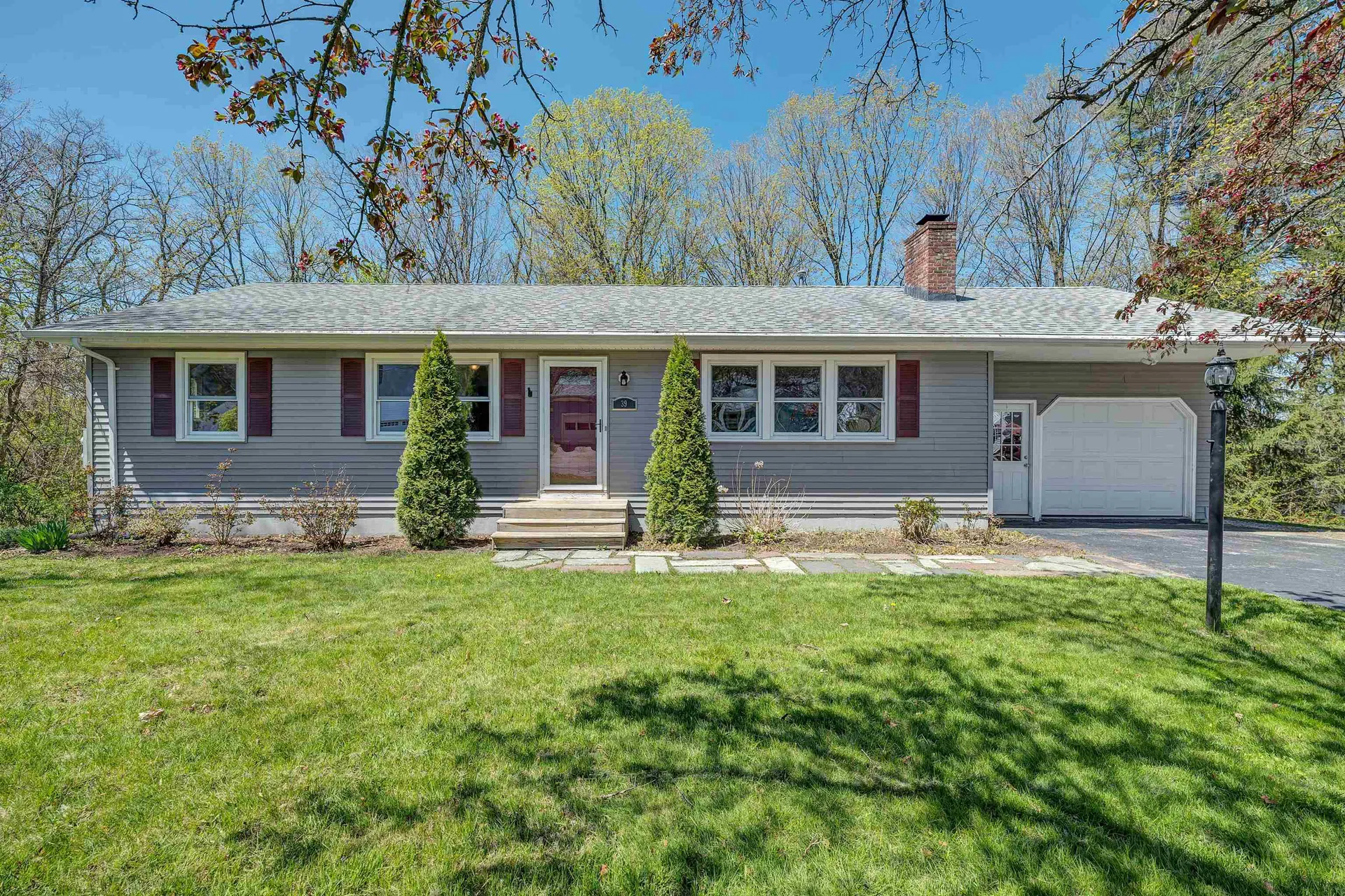 39 Webster Street Milford NH 03055