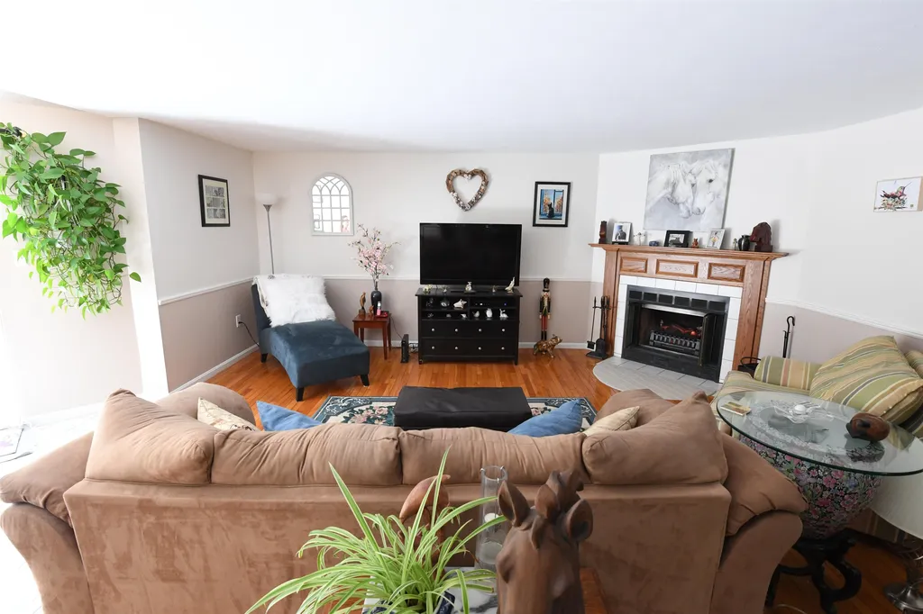 153 Coffin Road Epping NH 03042