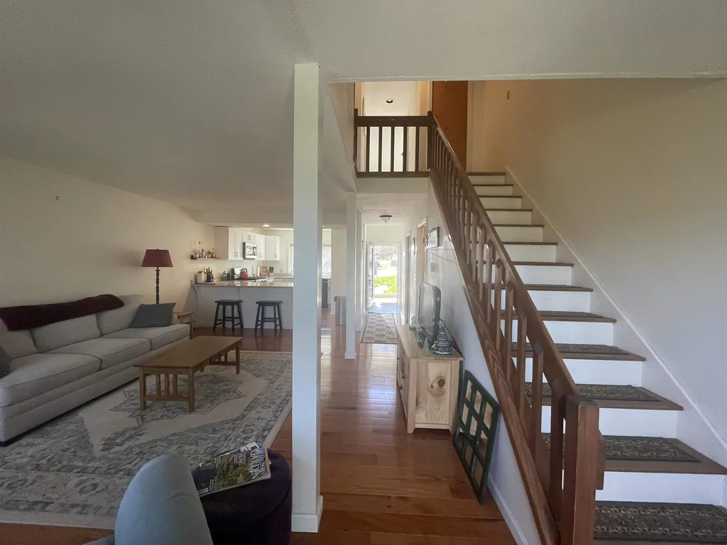 13 Rocky Hill Way Enfield NH 03748