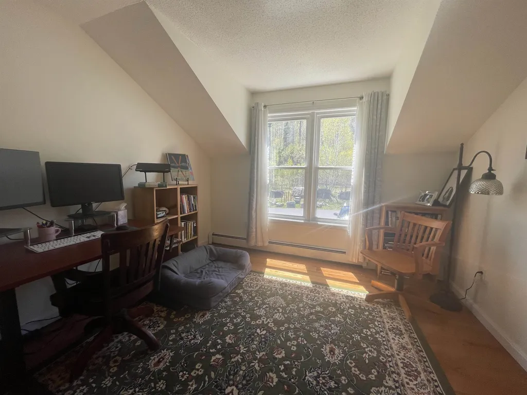 13 Rocky Hill Way Enfield NH 03748
