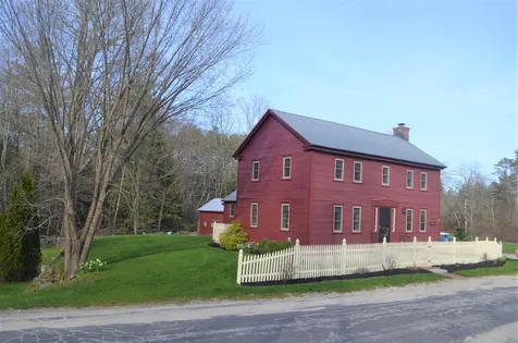 38 Water Street Bradford NH 03221