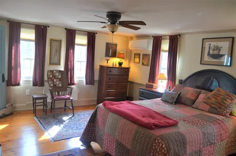 38 Water Street Bradford NH 03221