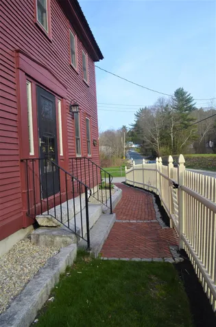 38 Water Street Bradford NH 03221