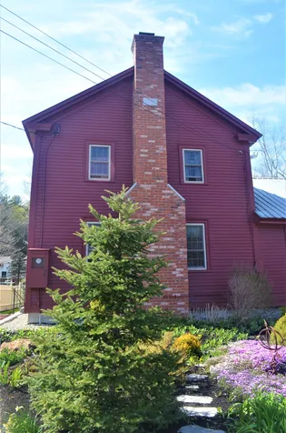 38 Water Street Bradford NH 03221