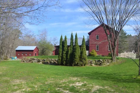 38 Water Street Bradford NH 03221