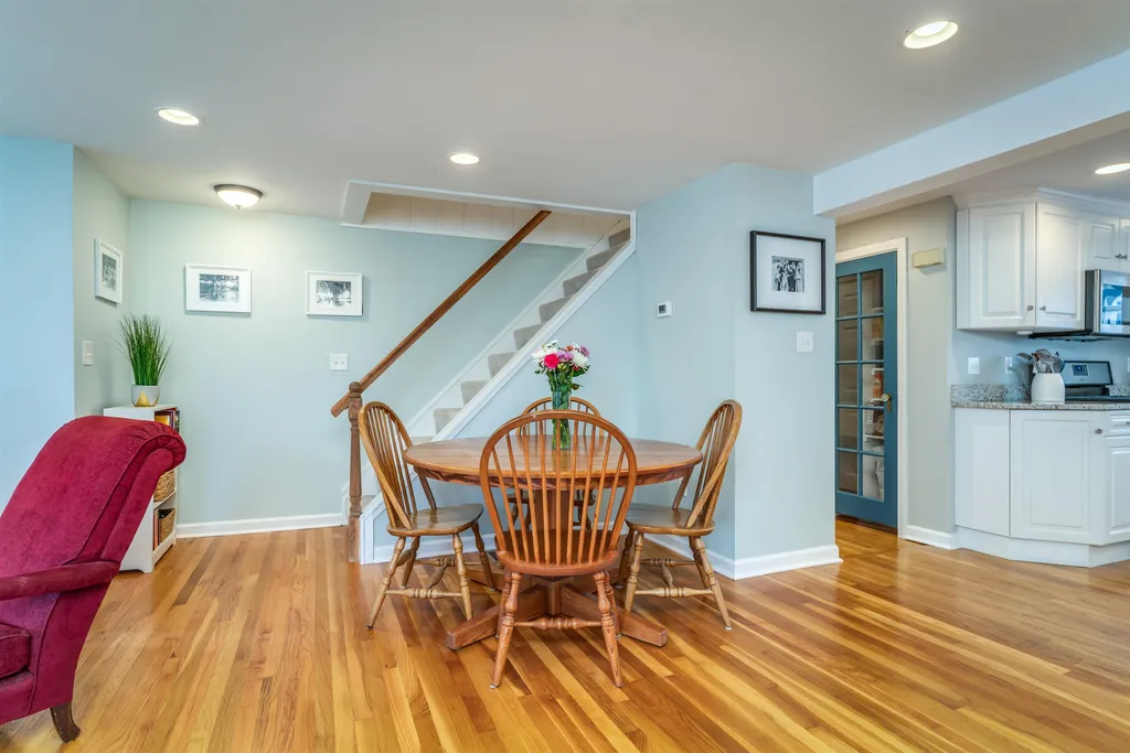 132 Rogers Road Kittery ME 03904