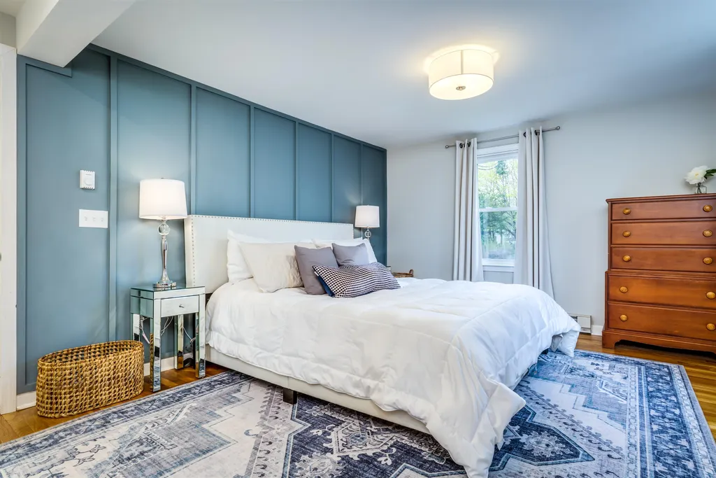 132 Rogers Road Kittery ME 03904
