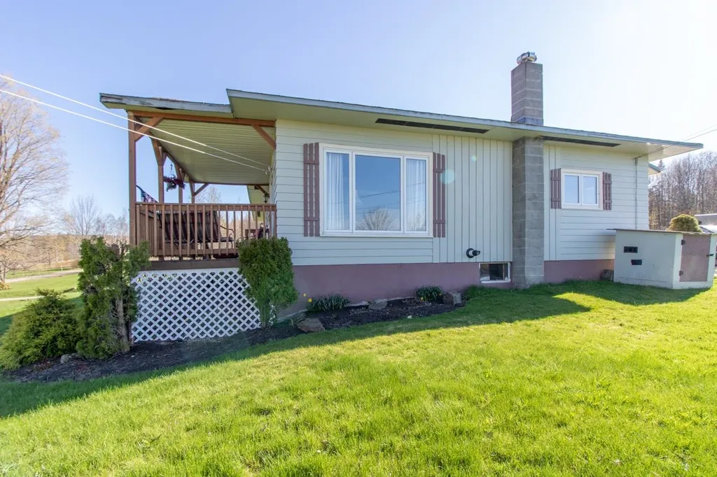 3391 Carter Road Lowell VT 05847