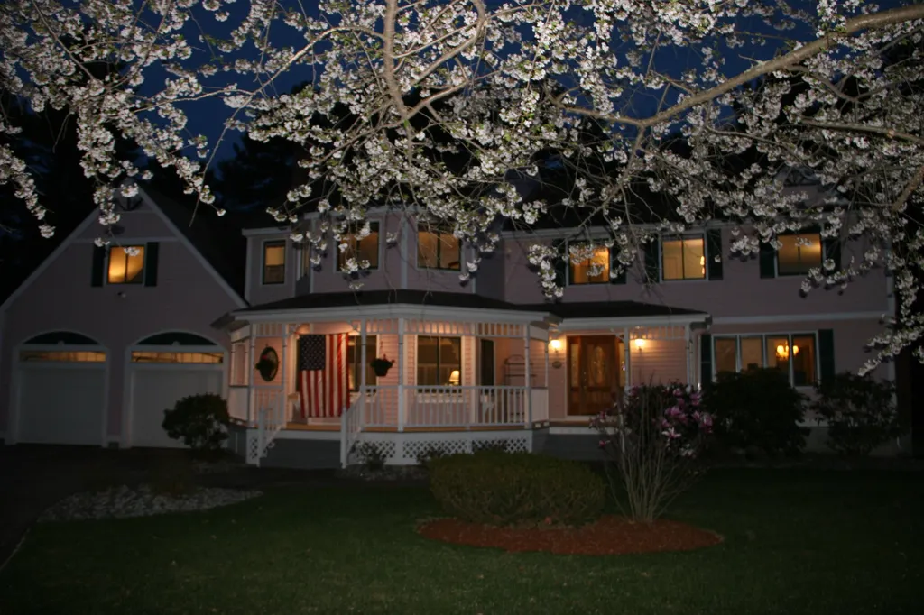 2 Sparrow Court Litchfield NH 03052