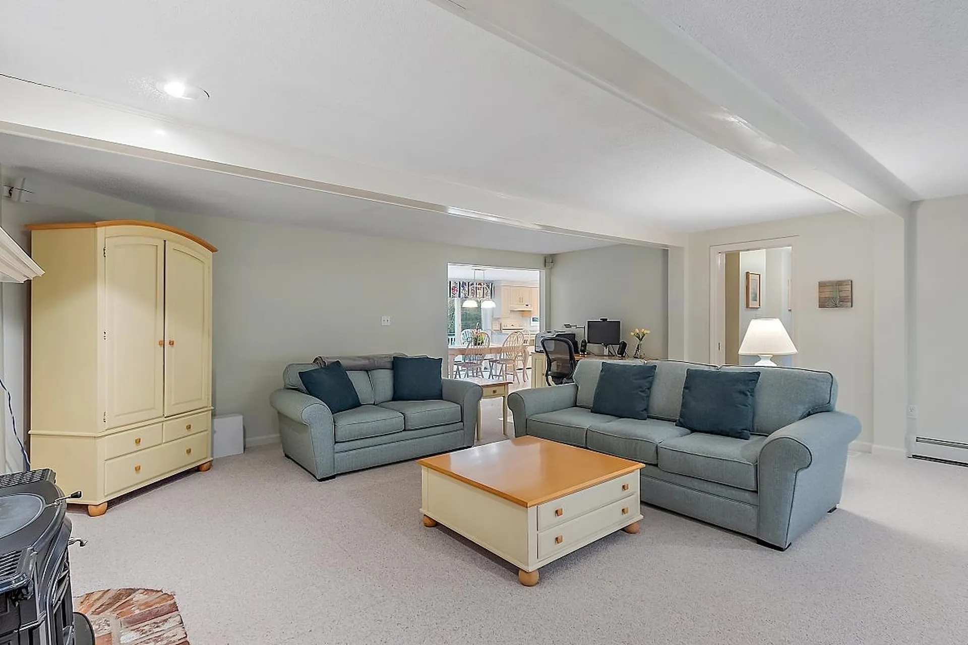 2 Sparrow Court Litchfield NH 03052